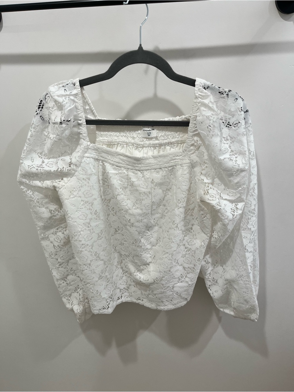 abercrombie kids White Lace Puff-Sleeve Blouse